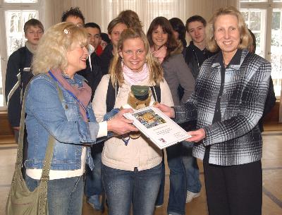 5000 Besucher 5000 Besucher